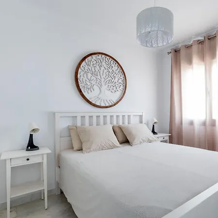 Villa With 4 Bedrooms And Private Heated Pool