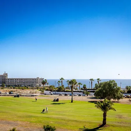 Villa With 4 Bedrooms And Private Heated Pool