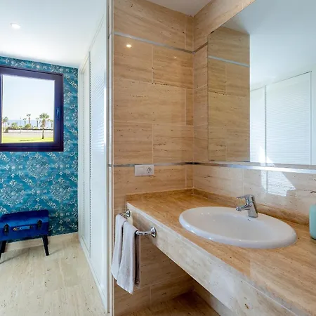 Villa With 4 Bedrooms And Private Heated Pool San Miguel de Abona